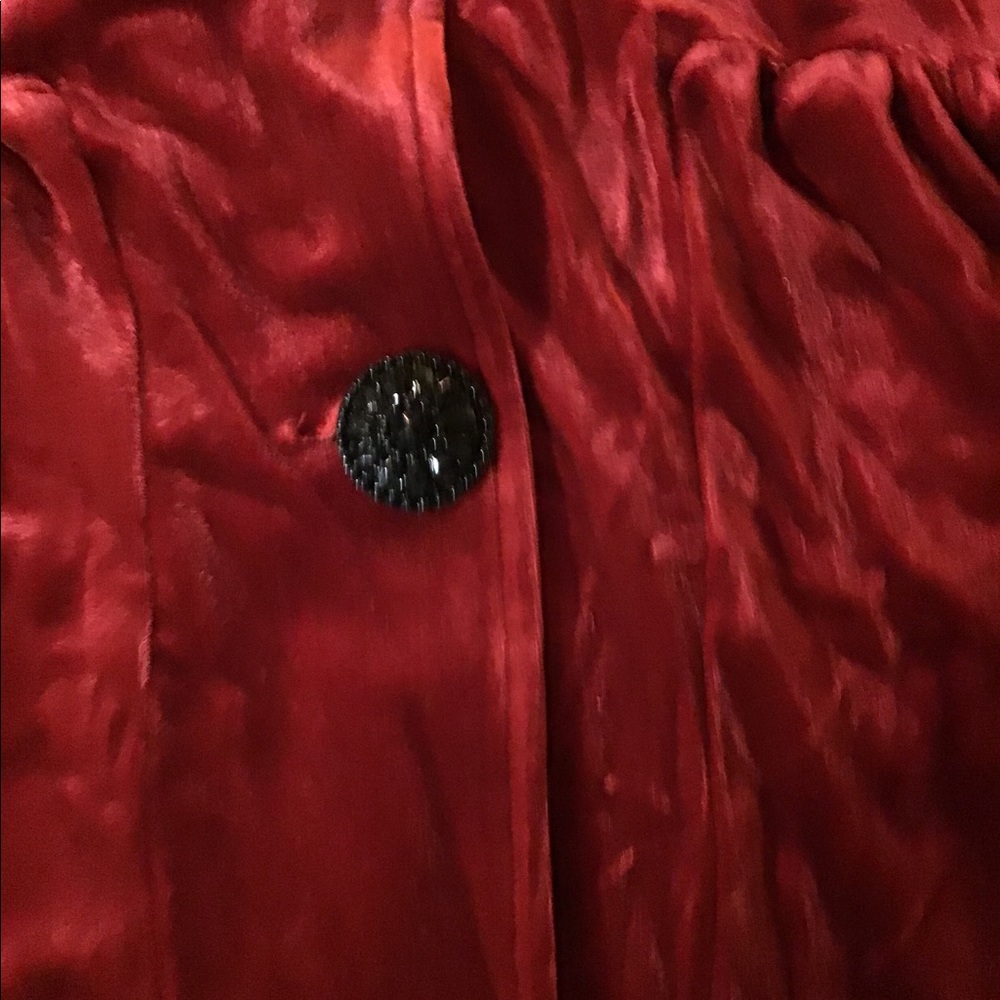 Women’s size extra large red velvet jacket - Picture 5 of 10